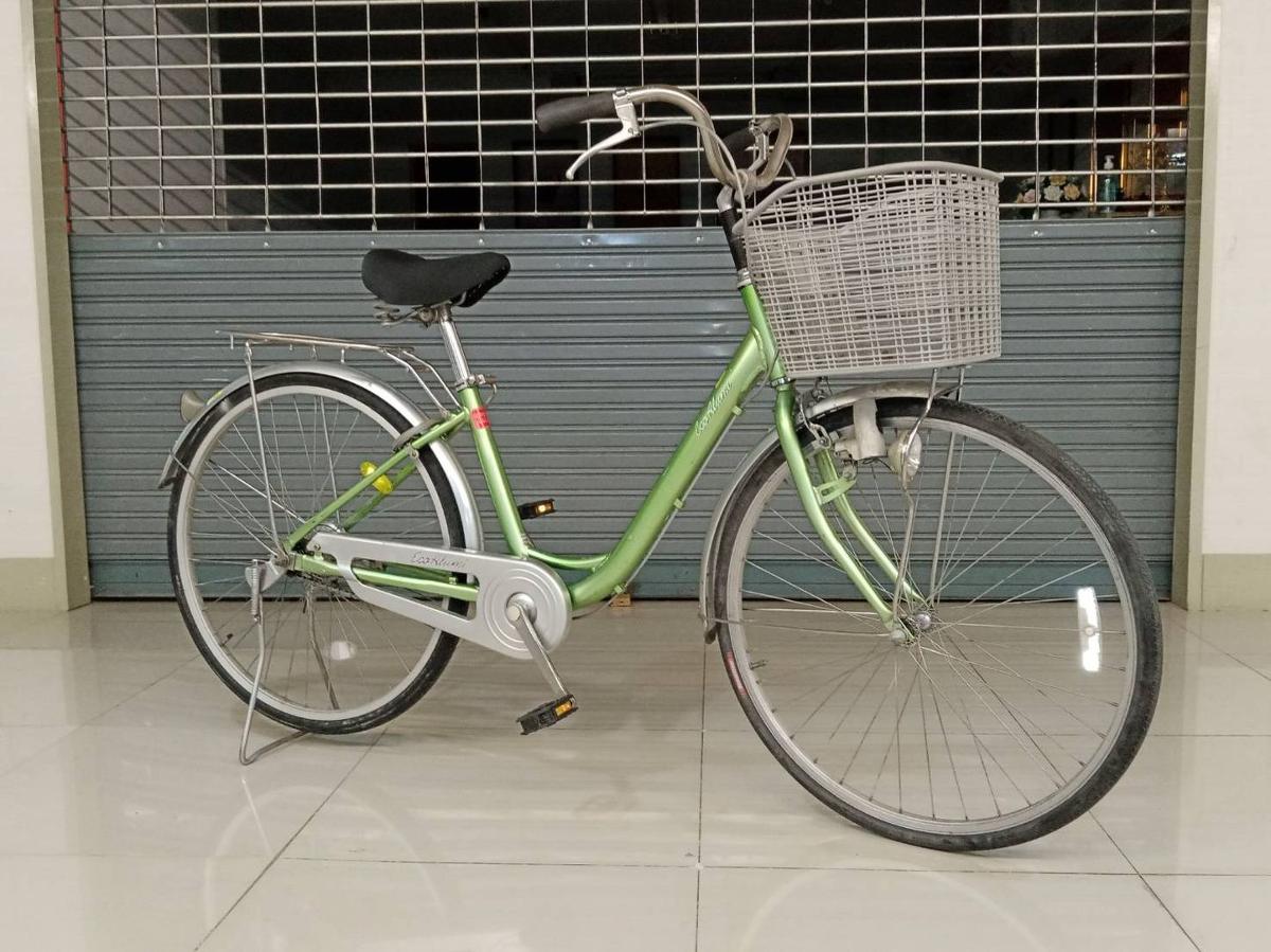 จักรยานแม่บ้านมือสอง คุณภาพดี เฟรมเหล็ก สีเขียว